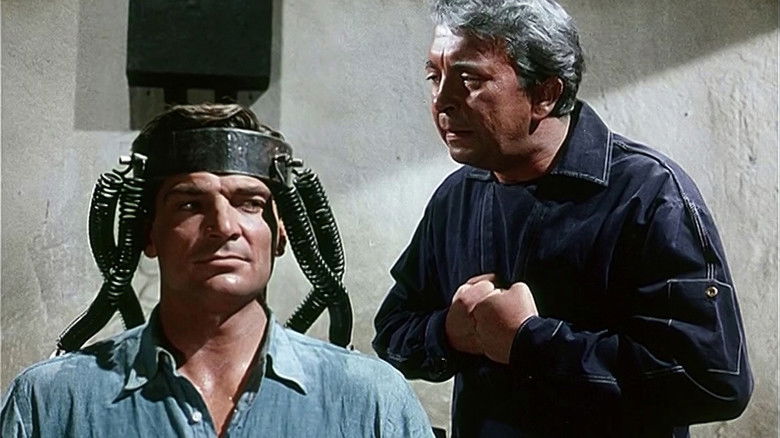 кадр из фильма A 001, operazione Giamaica