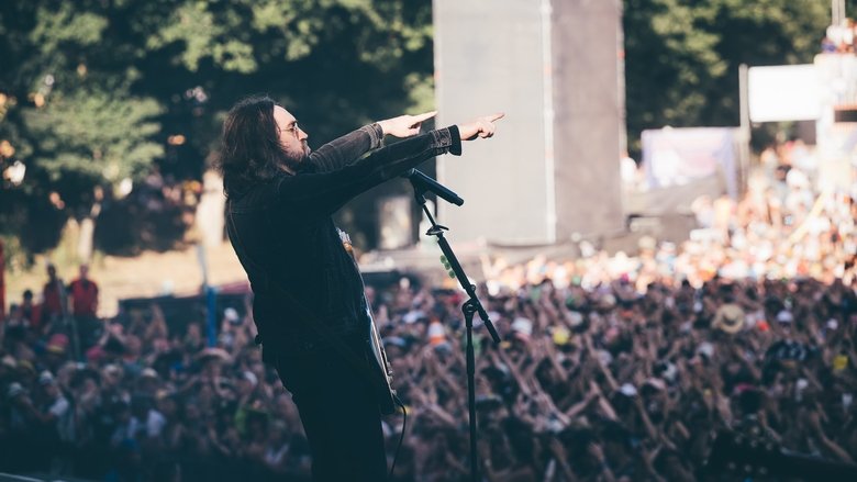 кадр из фильма Matmatah en concert aux Vieilles Charrues 2022