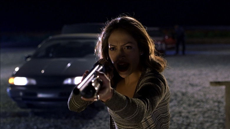 кадр из фильма Вне поля зрения