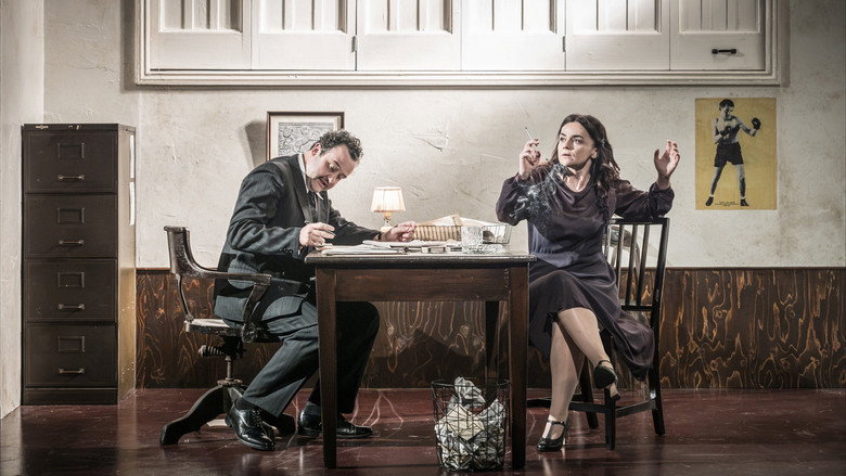кадр из фильма National Theatre Live: Golden Boy