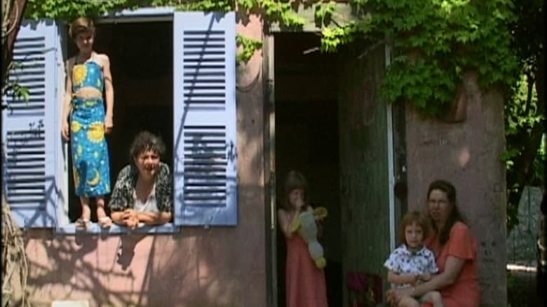 кадр из фильма J'ai deux mamans