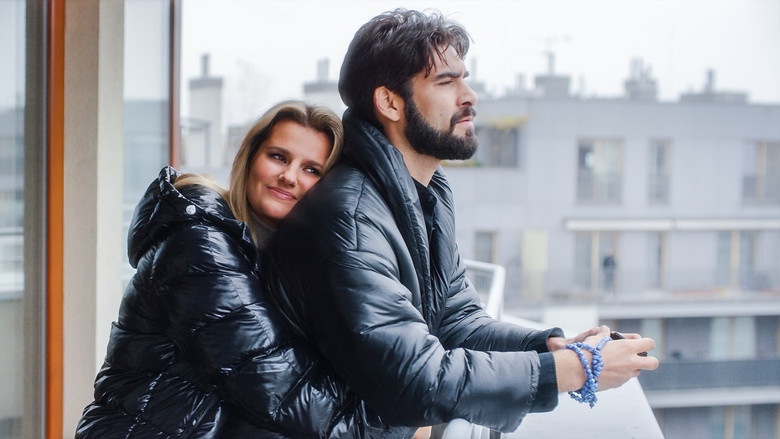 кадр из фильма Любовь, секс & пандемия