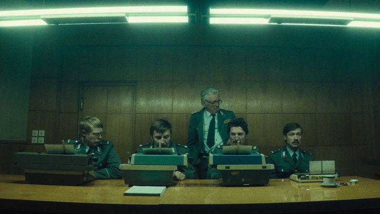 кадр из фильма Leander Haußmanns Stasikomödie