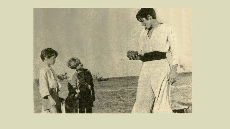 кадр из фильма Tacuara y Chamorro, pichones de hombres