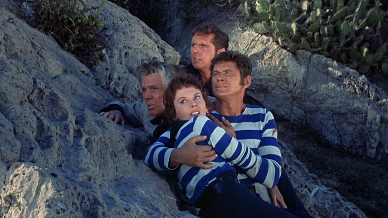 кадр из фильма Властелин Мира