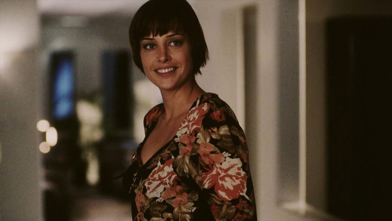 кадр из фильма Ночной незнакомец