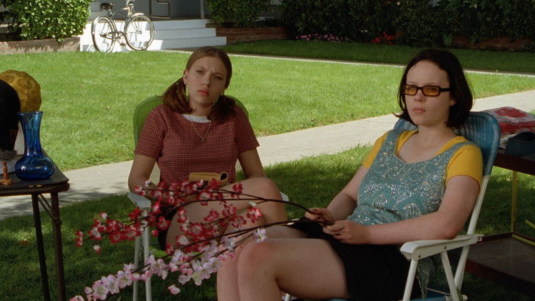 кадр из фильма Призрачный мир