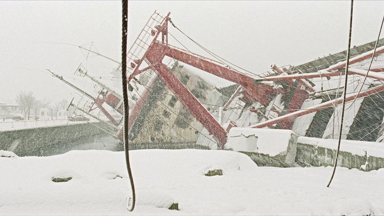 кадр из фильма Отчуждение