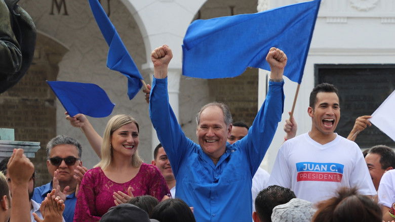 кадр из фильма Locos Al Poder