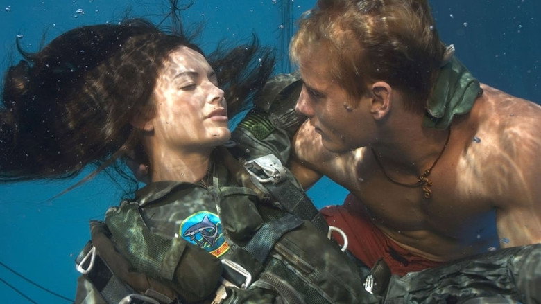 кадр из фильма Aquaman