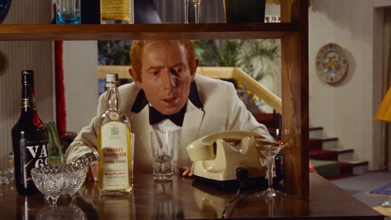 кадр из фильма Воробей тоже птица