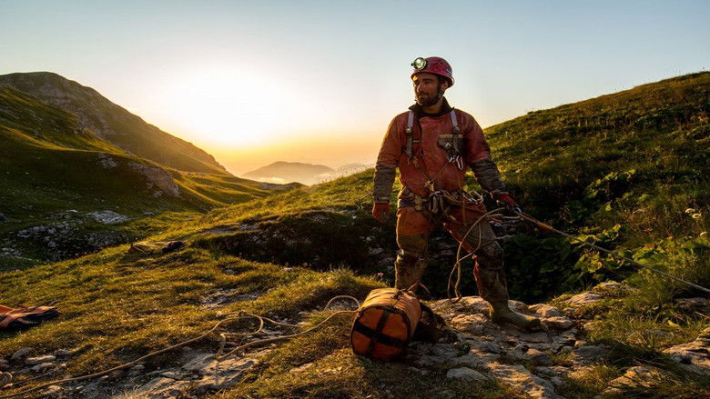 кадр из фильма Inverse Everest