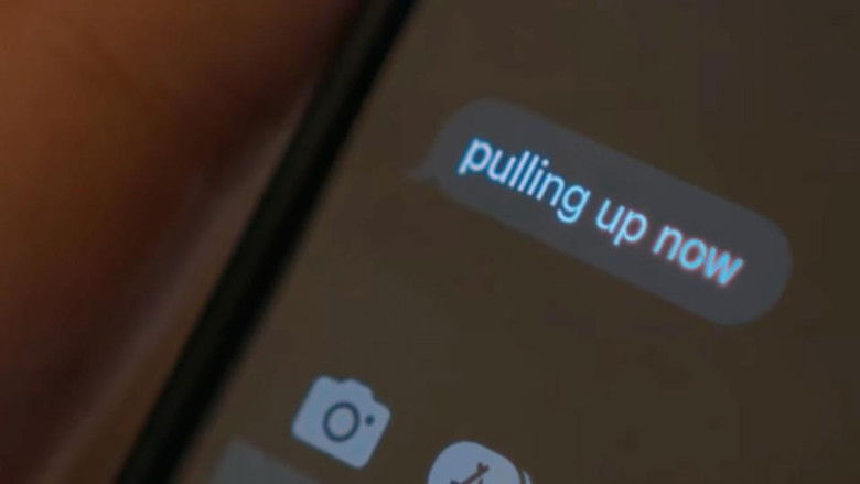 кадр из фильма Right Person, Wrong Time