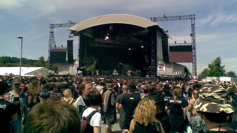 кадр из фильма Bang Your Head!!! Festival 2006