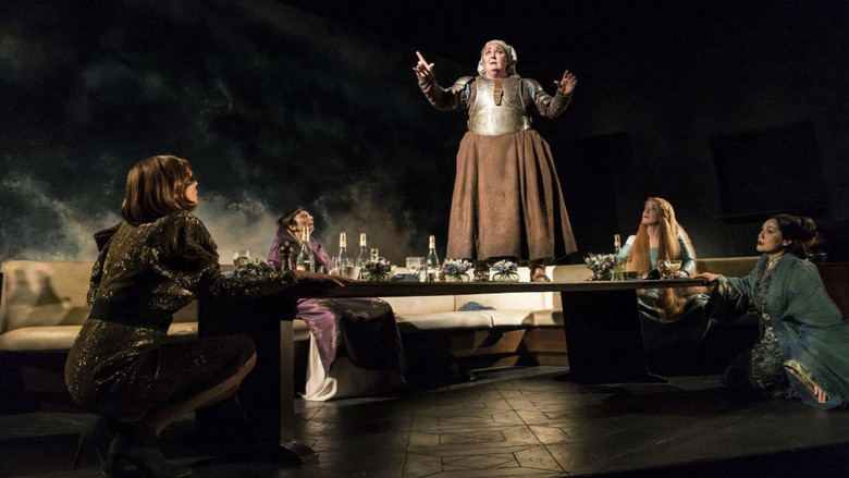 кадр из фильма National Theatre Live: Top Girls