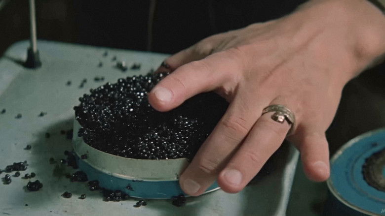 кадр из фильма Ты - мне, я - тебе