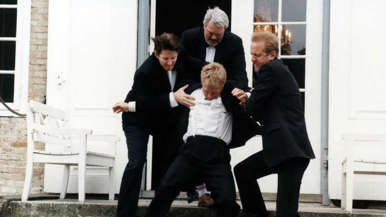 кадр из фильма Торжество