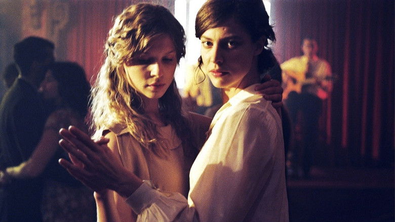 кадр из фильма Les Amants du Flore