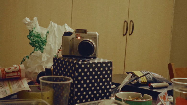 кадр из фильма levent'in taşınma filmi