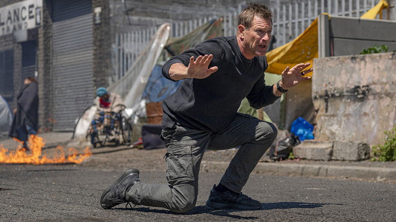 кадр из фильма Клык 2: Город волков