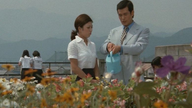 кадр из фильма 恐怖女子高校　女暴力教室