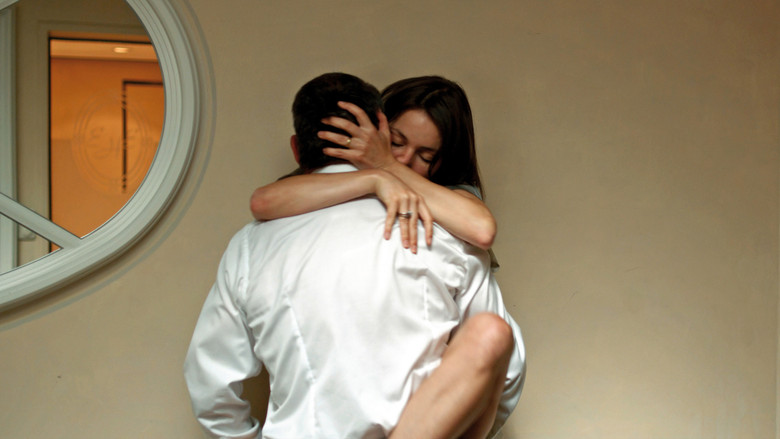 кадр из фильма Город под тобой