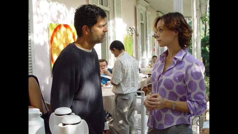 кадр из фильма Sem Controle