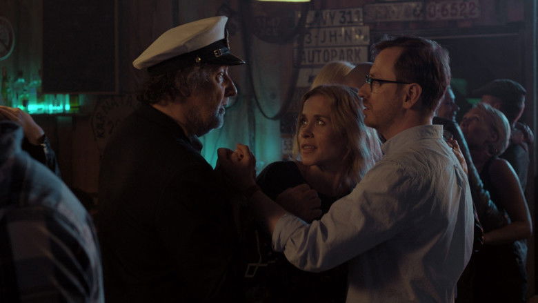 кадр из фильма Мужчина с моим лицом