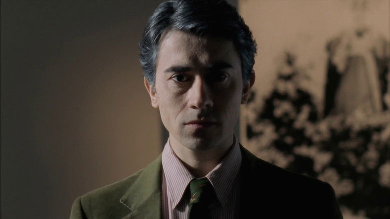 кадр из фильма Лучшие из молодых