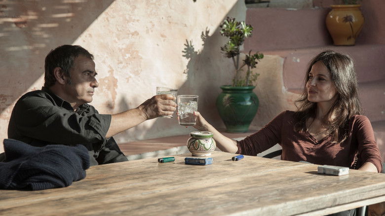 кадр из фильма Lejos del mar