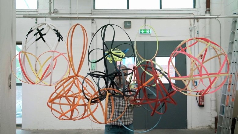 кадр из фильма Почему мы креативны?