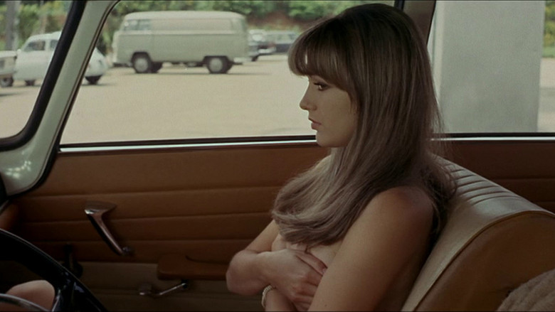 кадр из фильма Распутница