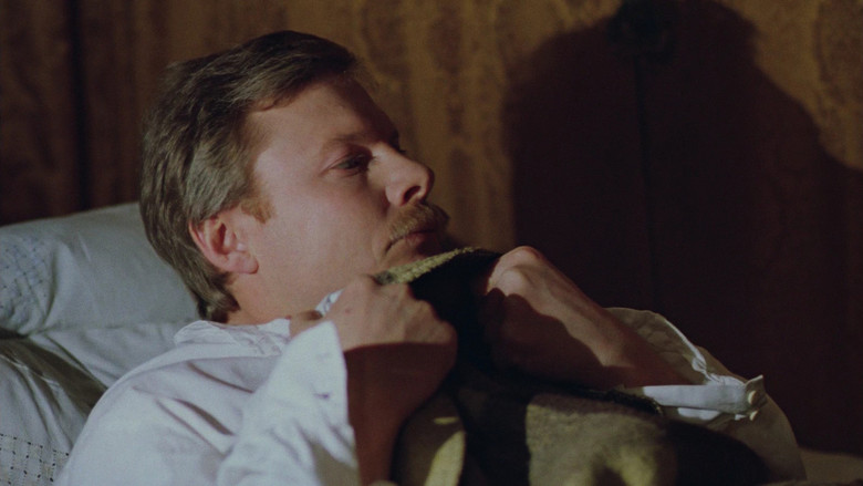 кадр из фильма Приключения Шерлока Холмса и доктора Ватсона: Собака Баскервилей. Часть 1