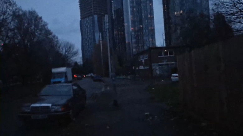 кадр из фильма Ouroboros