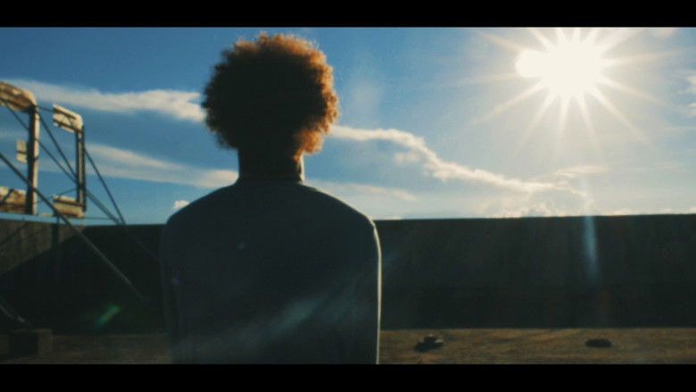 кадр из фильма Perdidos no Espaço-Tempo