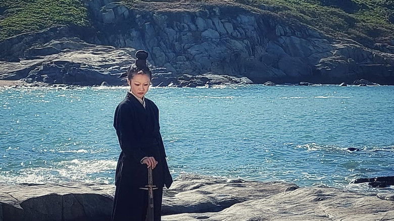 кадр из фильма 金刀女俠