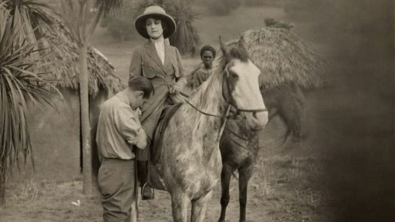 кадр из фильма The Claw