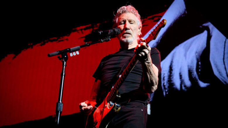 кадр из фильма Roger Waters: This is not a Drill, Live at River Plate Stadium