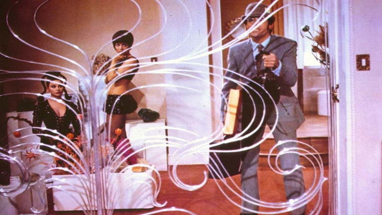 кадр из фильма Куда ты идешь вся голая