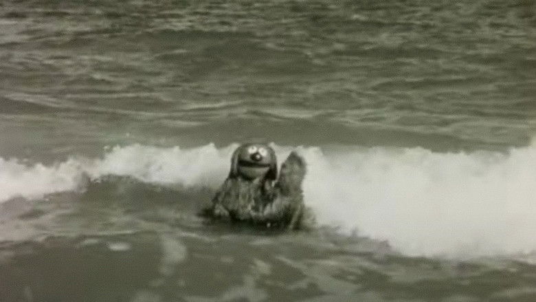 кадр из фильма Rowlf the Salesman