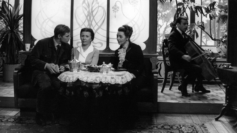 кадр из фильма На пути к Ленину