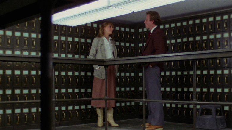 кадр из фильма Chilly Scenes of Winter