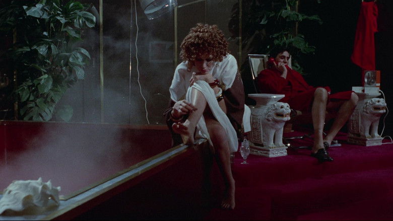 кадр из фильма Крупный Калибр