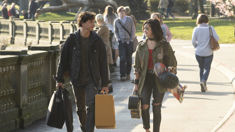 кадр из фильма Тайное общество младших монарших особ