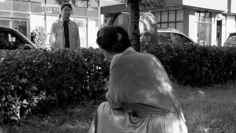 кадр из фильма 그녀가 돌아온 날