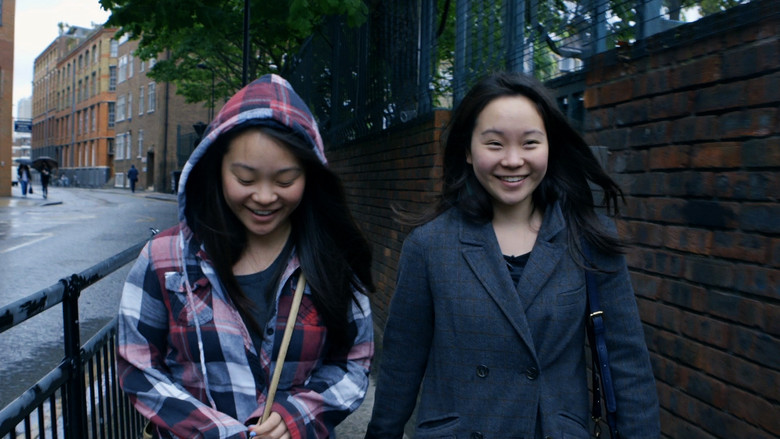 кадр из фильма Twinsters