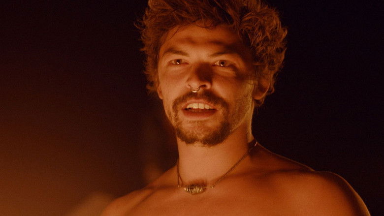 кадр из фильма Девушка из песни