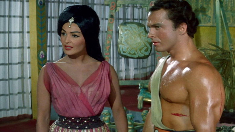 кадр из фильма Maciste, l'uomo più forte del mondo