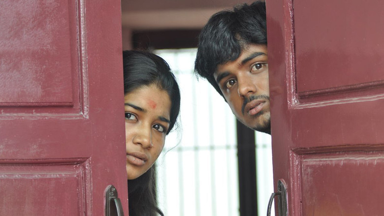 кадр из фильма திருட்டுக்கல்யாணம்