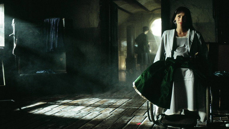 кадр из фильма Лабиринт Фавна